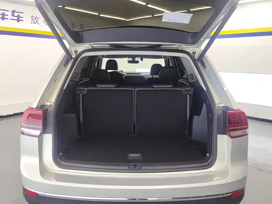 Volkswagen Teramont 2021 из CN, фото 4