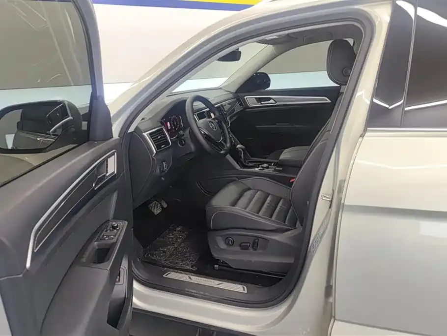 Volkswagen Teramont 2021 из CN, фото 9