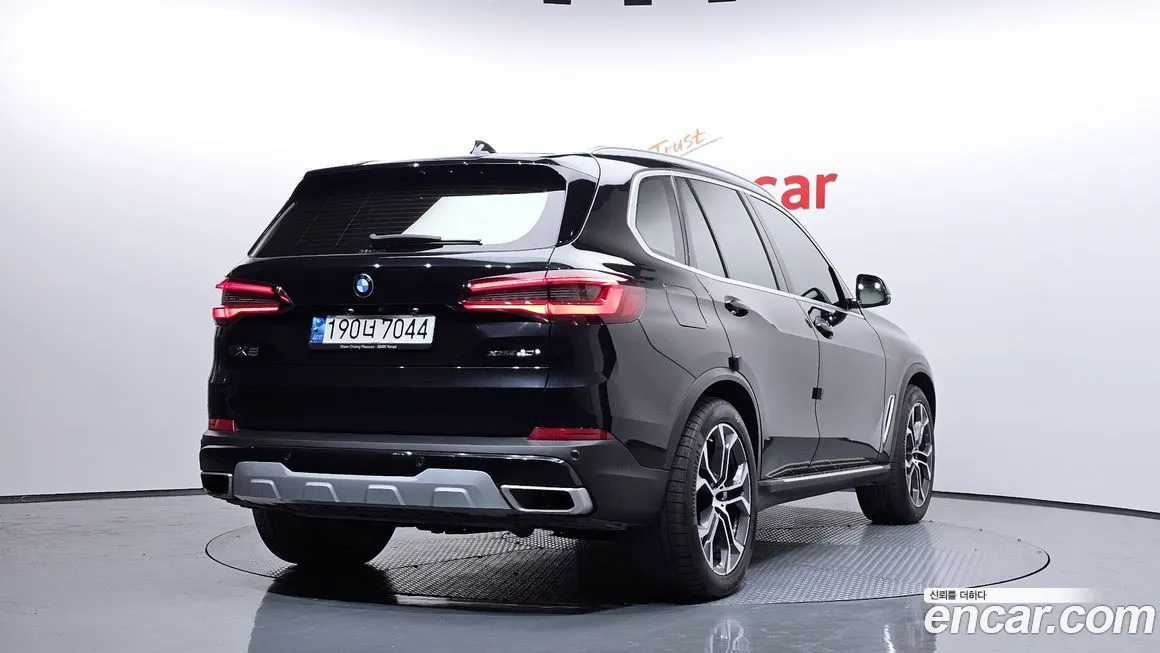 BMW X5 2022 из KR, фото 2