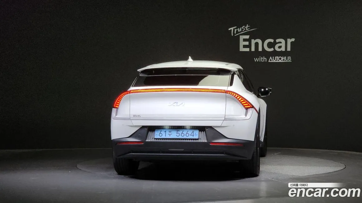 Kia EV6 — фото 4