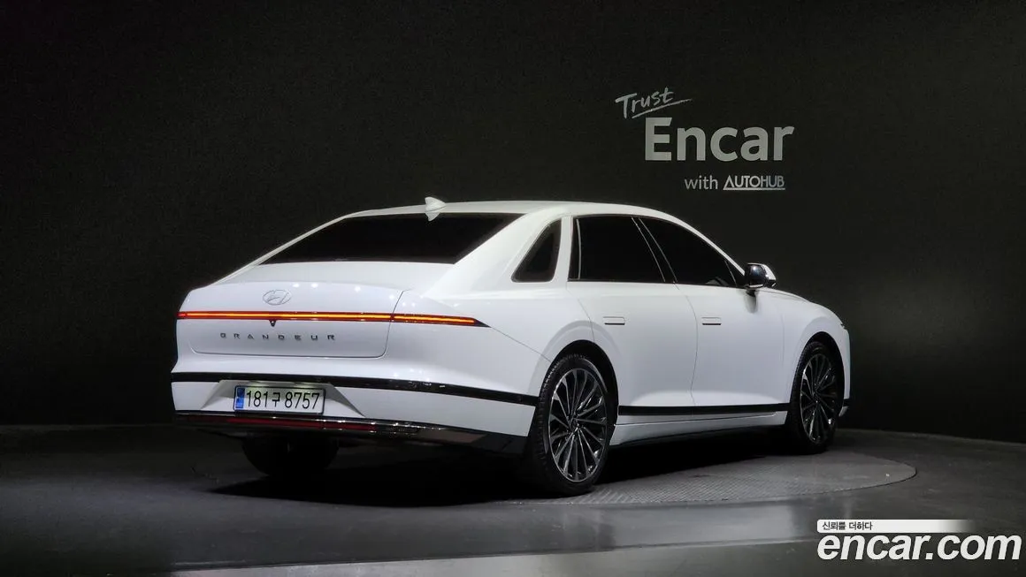 Hyundai Grandeur 2023 из KR, фото 2