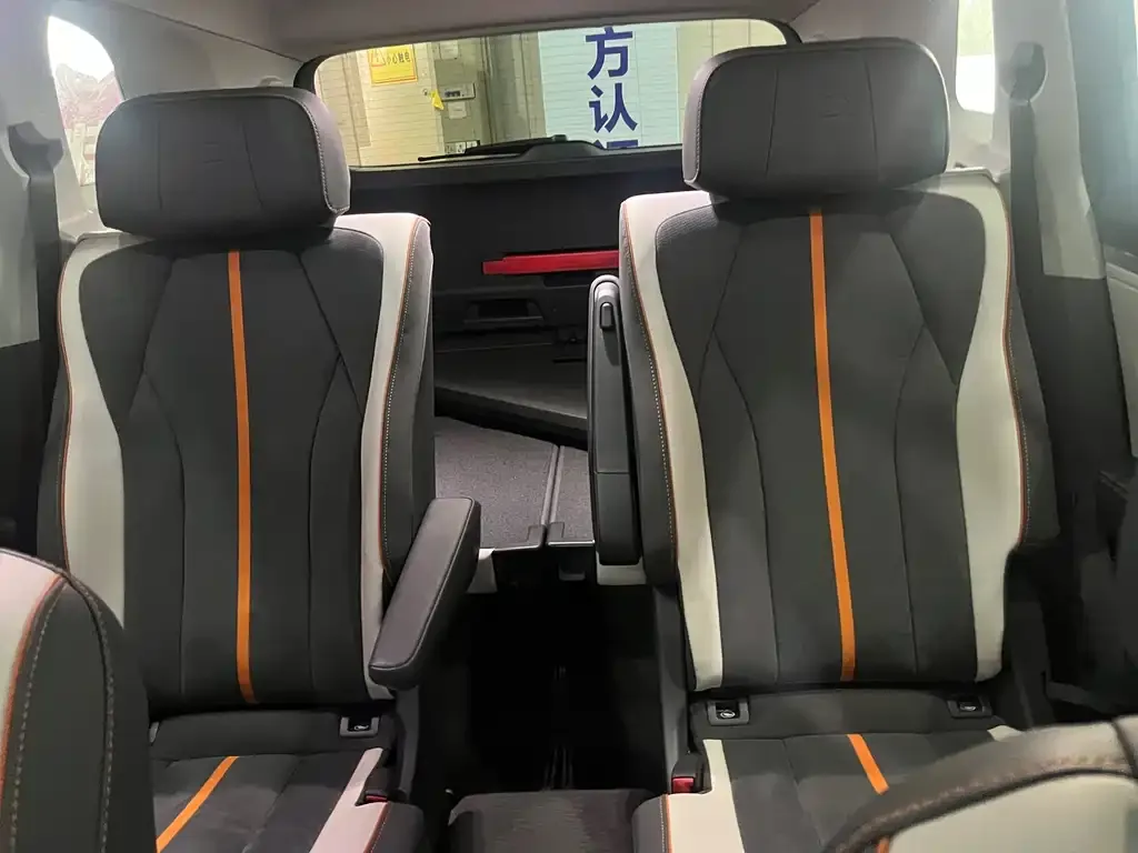 Volkswagen ID.6 Crozz 2024 из CN, фото 7