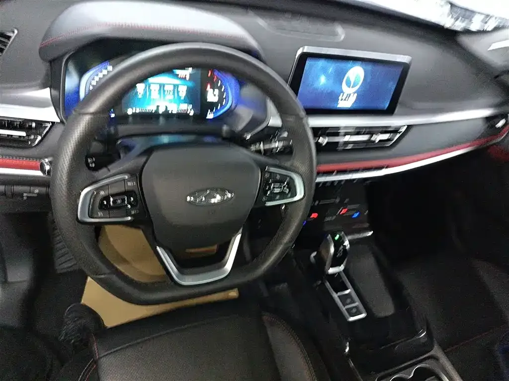 Chery Tiggo 7 — фото 10