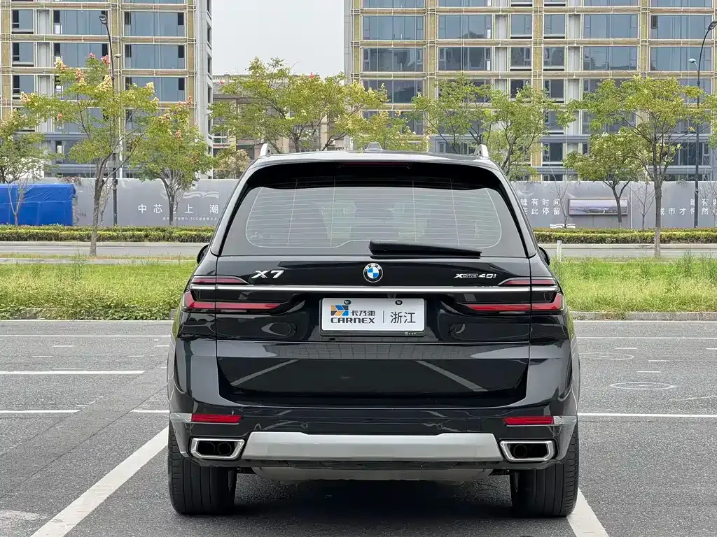 BMW X7 — фото 4