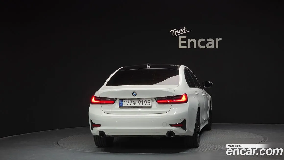 BMW 3-Series 2021 из KR, фото 4