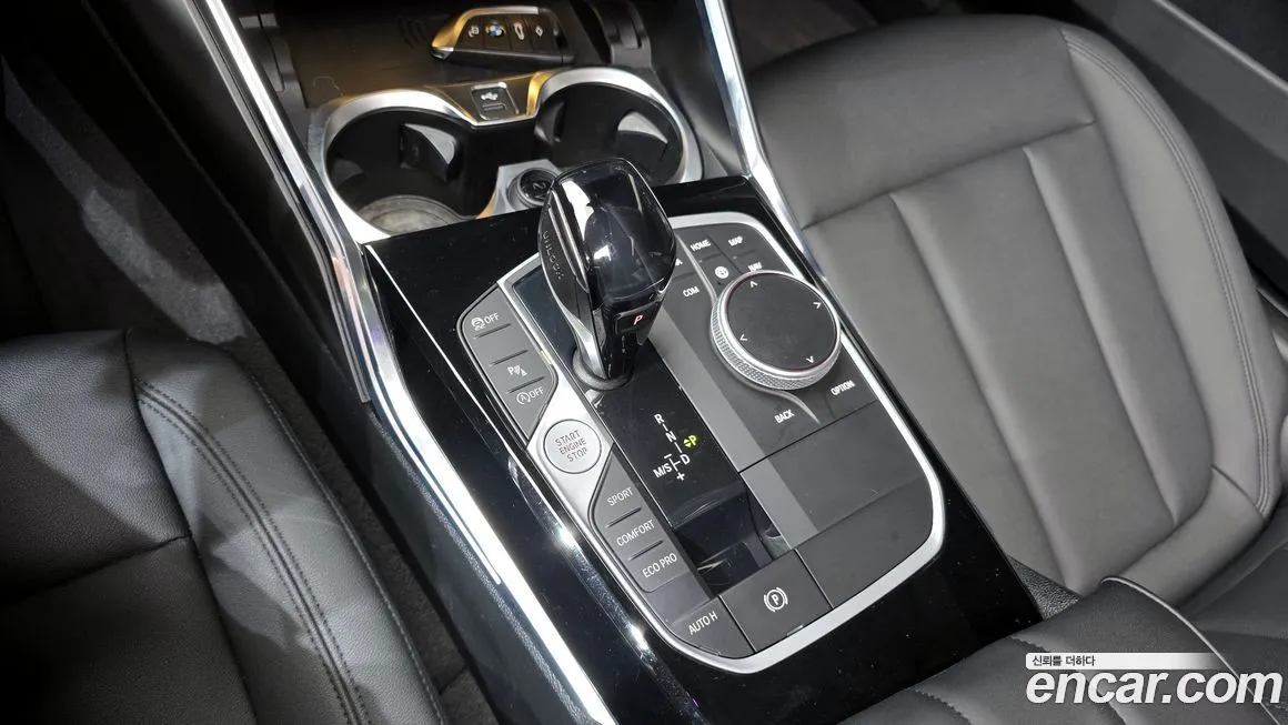 BMW 3-Series 2021 из KR, фото 9