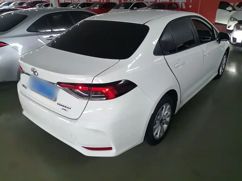 Toyota Corolla 2024 из CN, фото 7