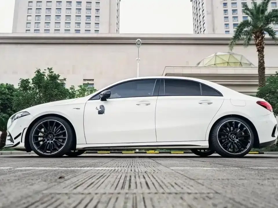 Mercedes-Benz A-Class AMG — фото 3