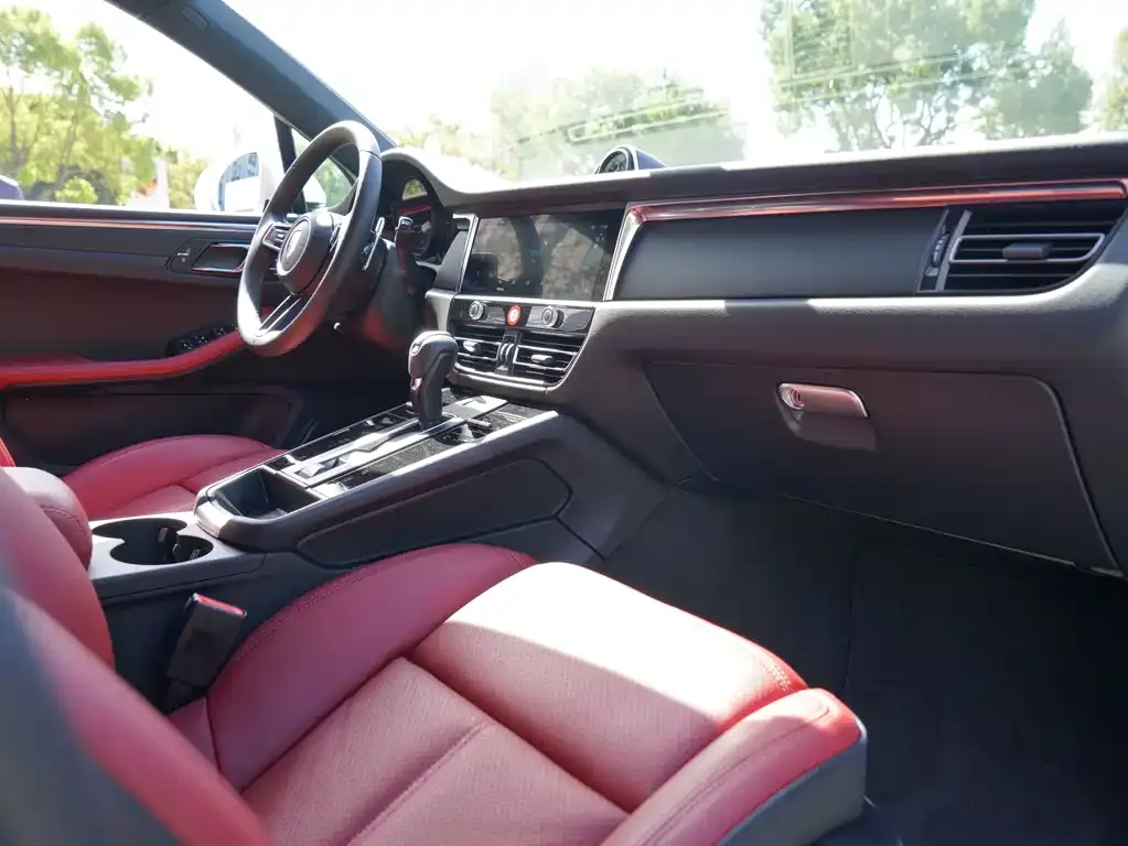 Porsche Macan 2025 из CN, фото 8