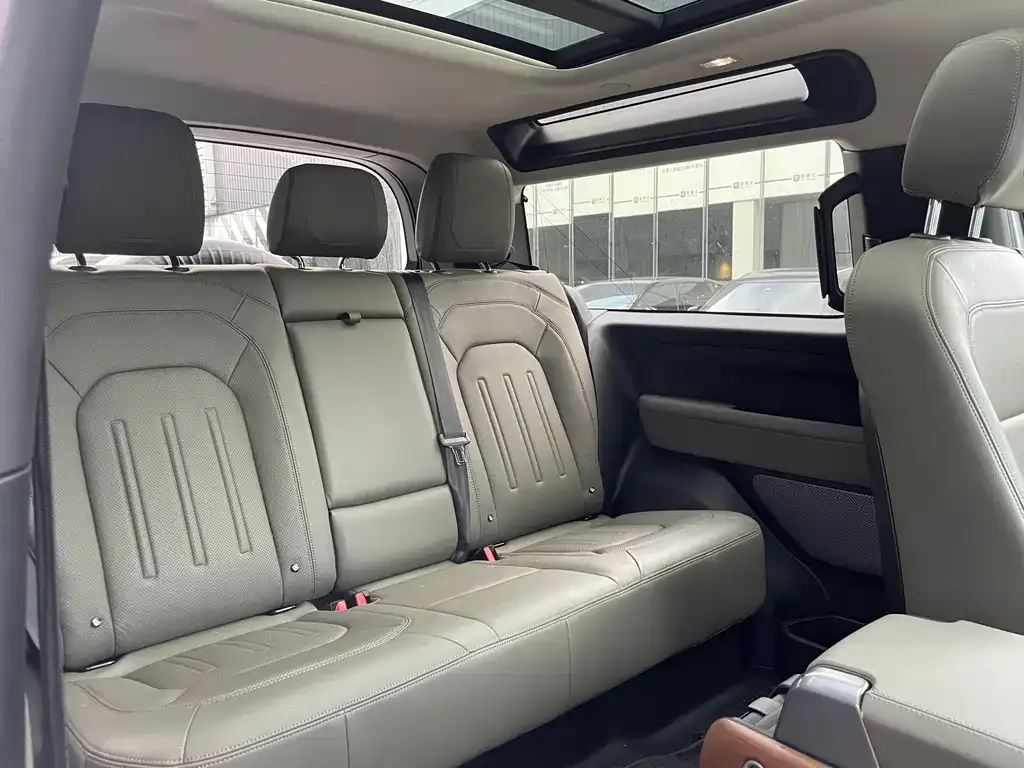 Land Rover Defender 2022 из CN, фото 10
