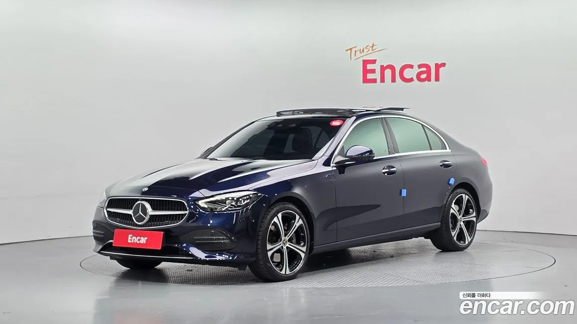 Mercedes-Benz C-Class — фото 1