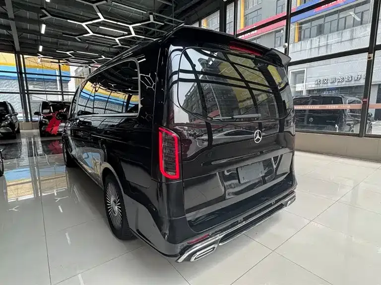 Mercedes-Benz Vito 2023 из CN, фото 4