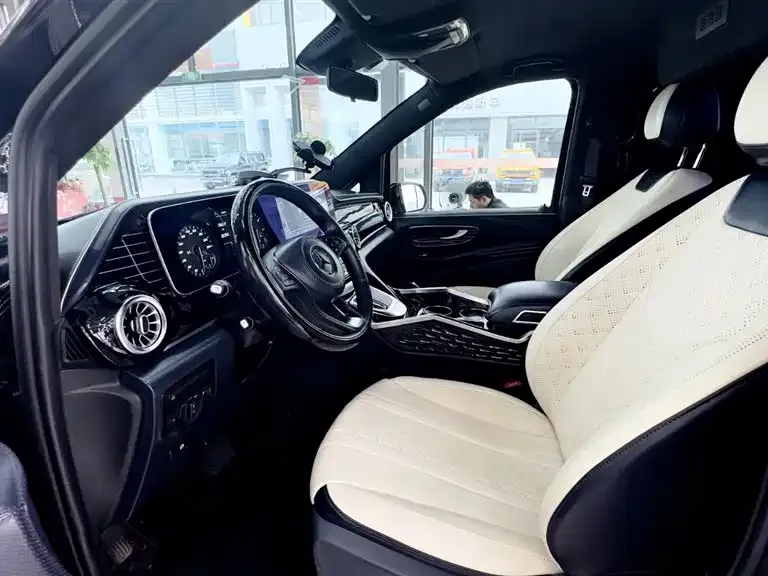 Mercedes-Benz Vito 2023 из CN, фото 6
