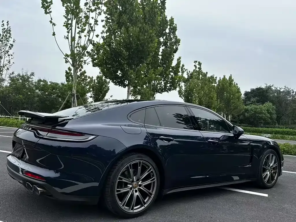 Porsche Panamera — фото 9