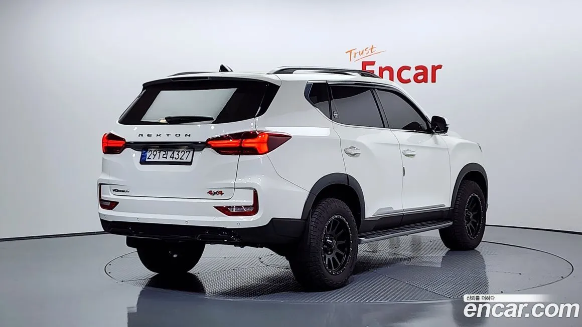 KG Mobility (Ssangyong) Rexton 2023 из KR, фото 2