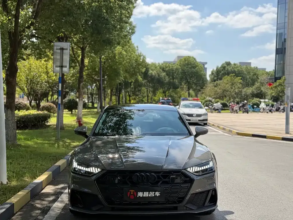 Audi A7 2024 из CN, фото 2