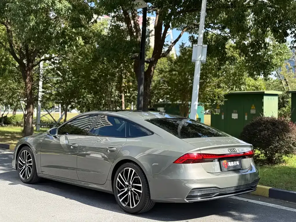Audi A7 2024 из CN, фото 4