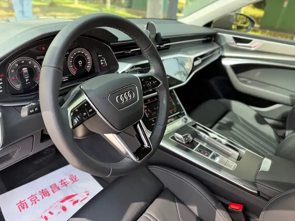 Audi A7 2024 из CN, фото 7