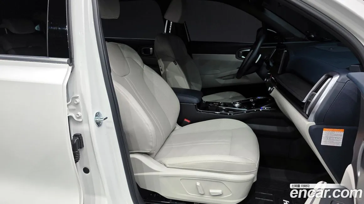 Kia Sorento — фото 10