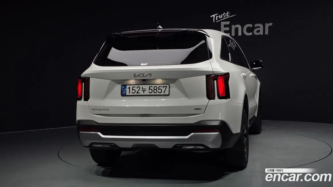 Kia Sorento — фото 4
