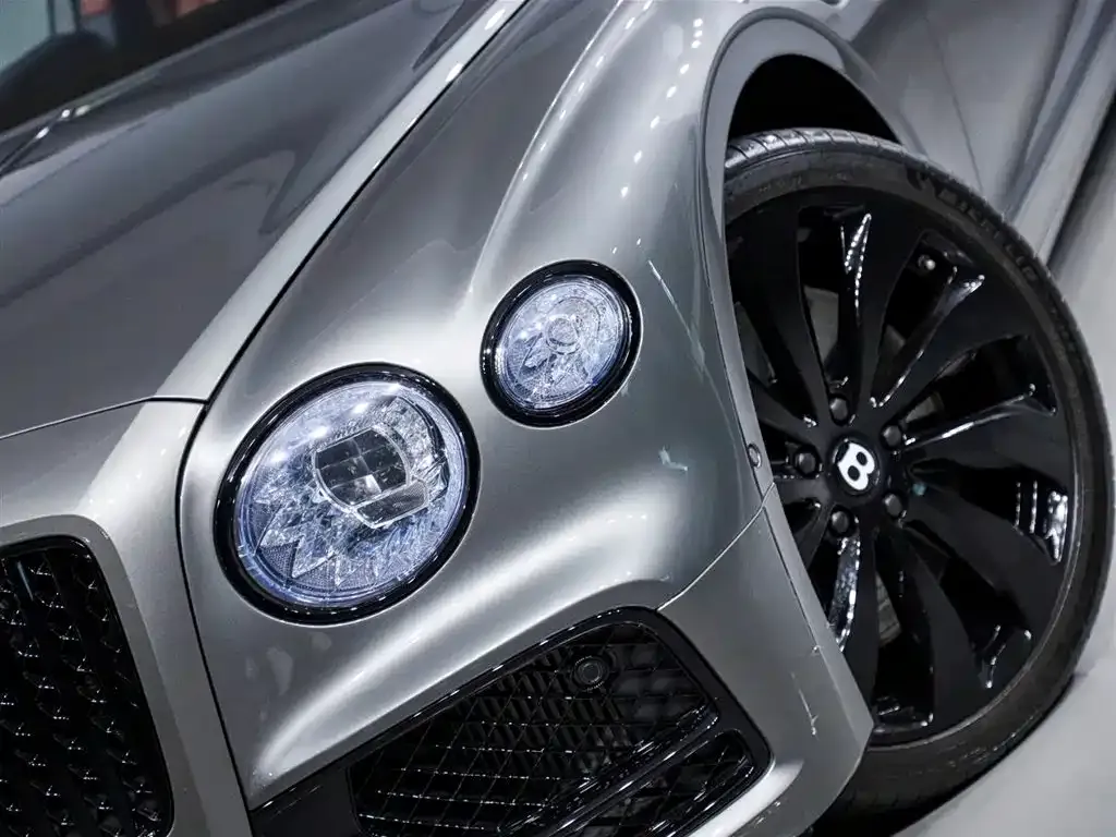 Bentley Flying Spur 2022 из CN, фото 2