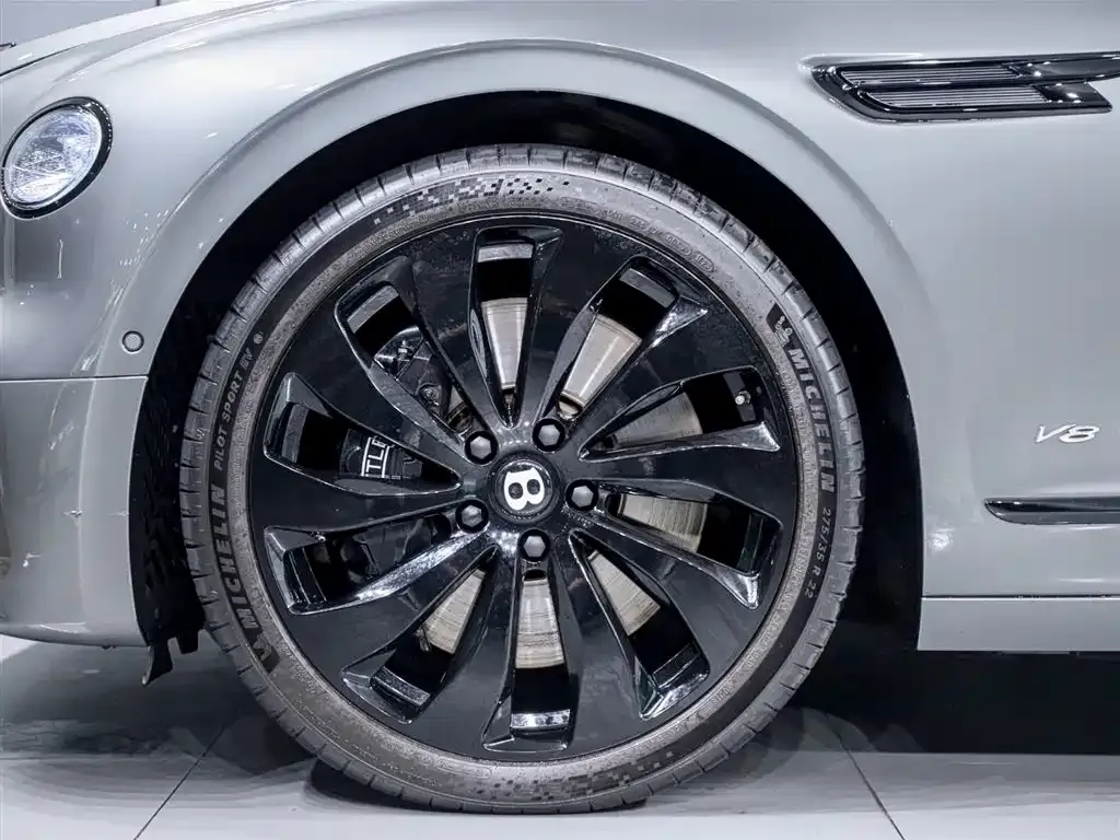Bentley Flying Spur 2022 из CN, фото 3