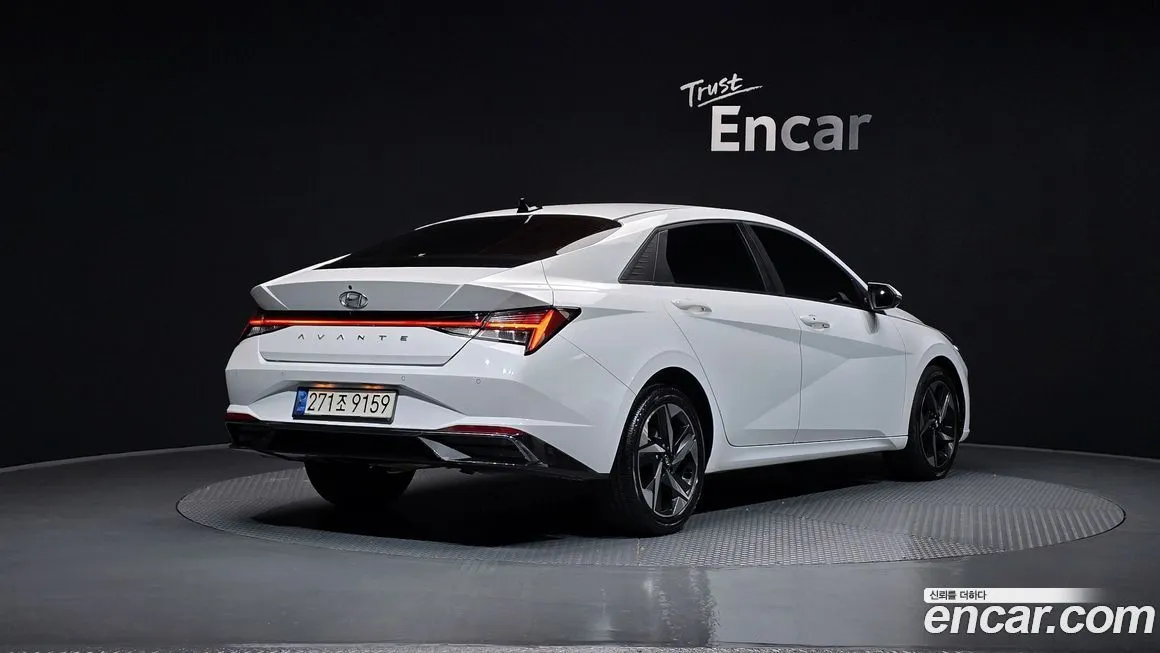 Hyundai AVANTE — фото 2