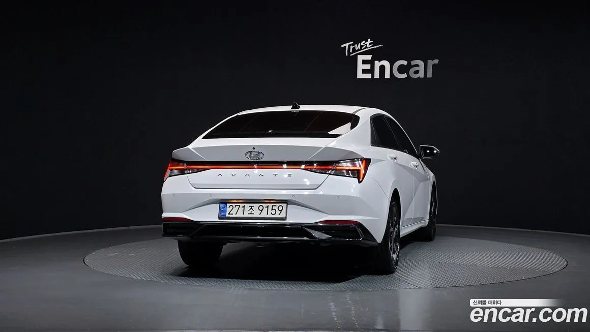 Hyundai AVANTE — фото 4
