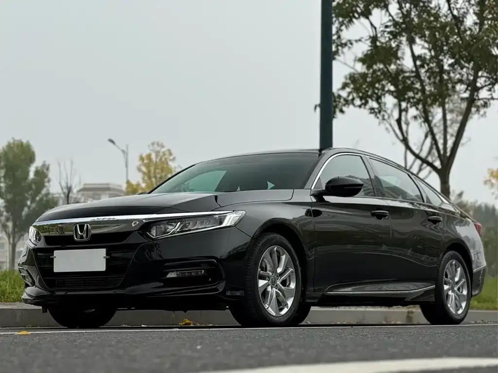 Honda Accord — фото 2