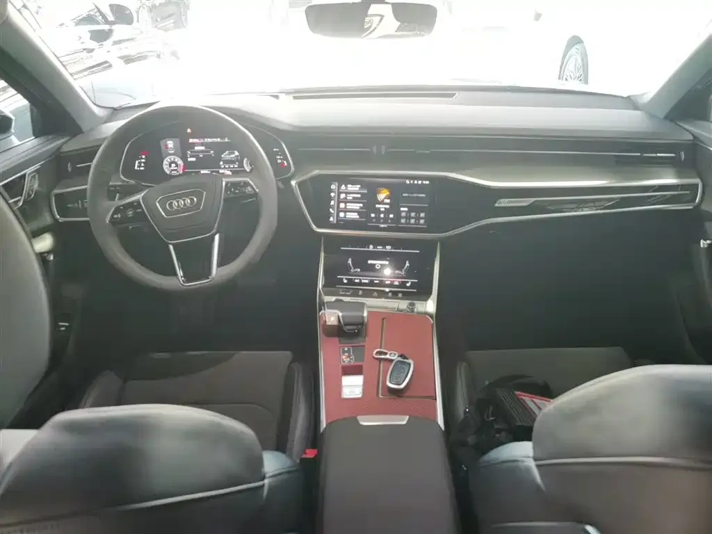 Audi A6L 2024 из CN, фото 10