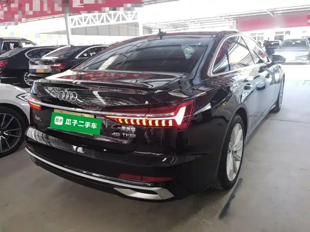 Audi A6L 2024 из CN, фото 7