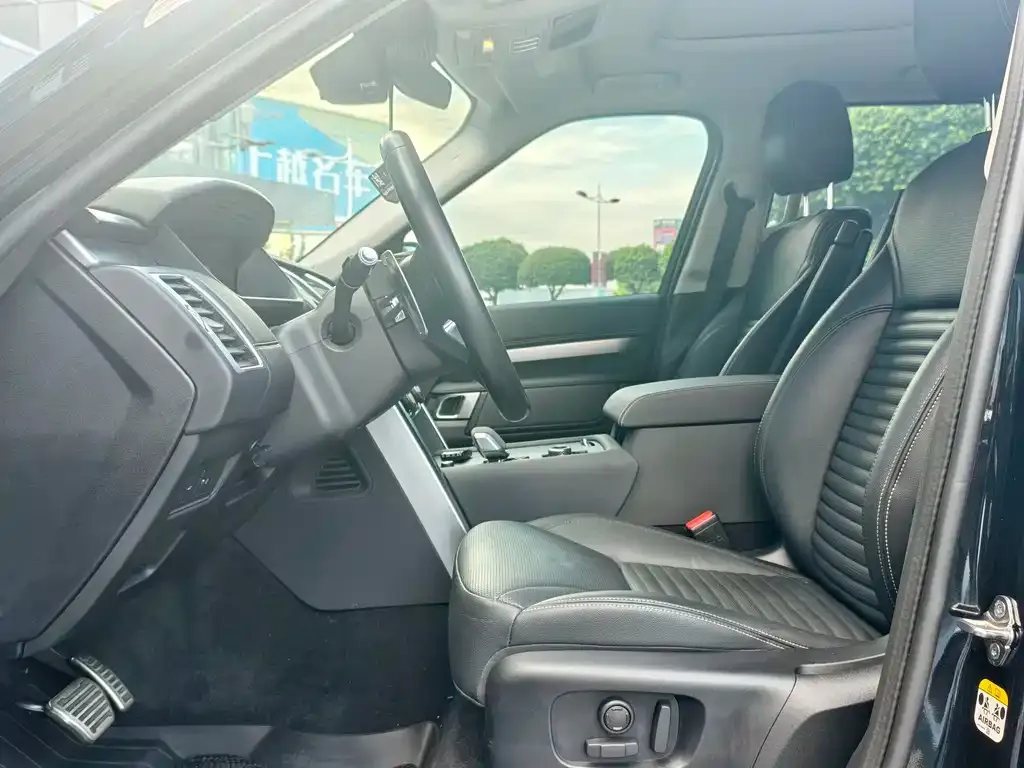 Land Rover Discovery 2021 из CN, фото 4