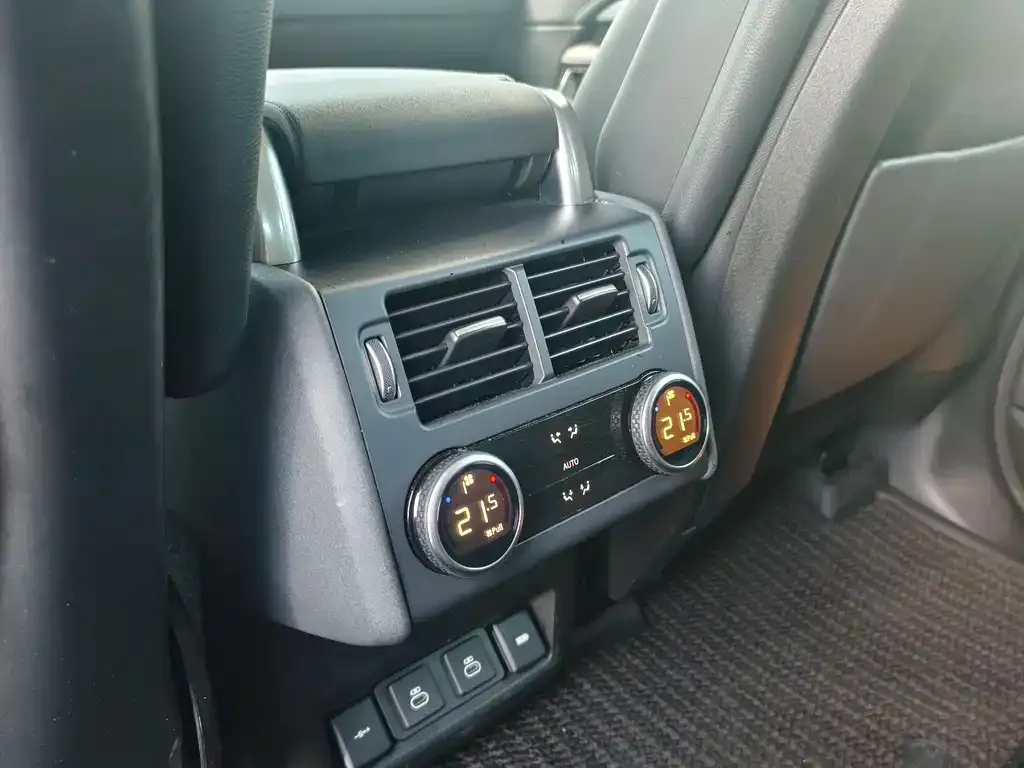 Land Rover Discovery 2021 из CN, фото 8
