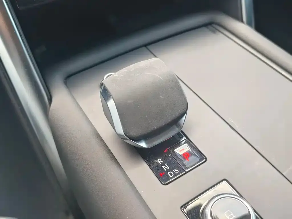 Land Rover Discovery 2021 из CN, фото 9