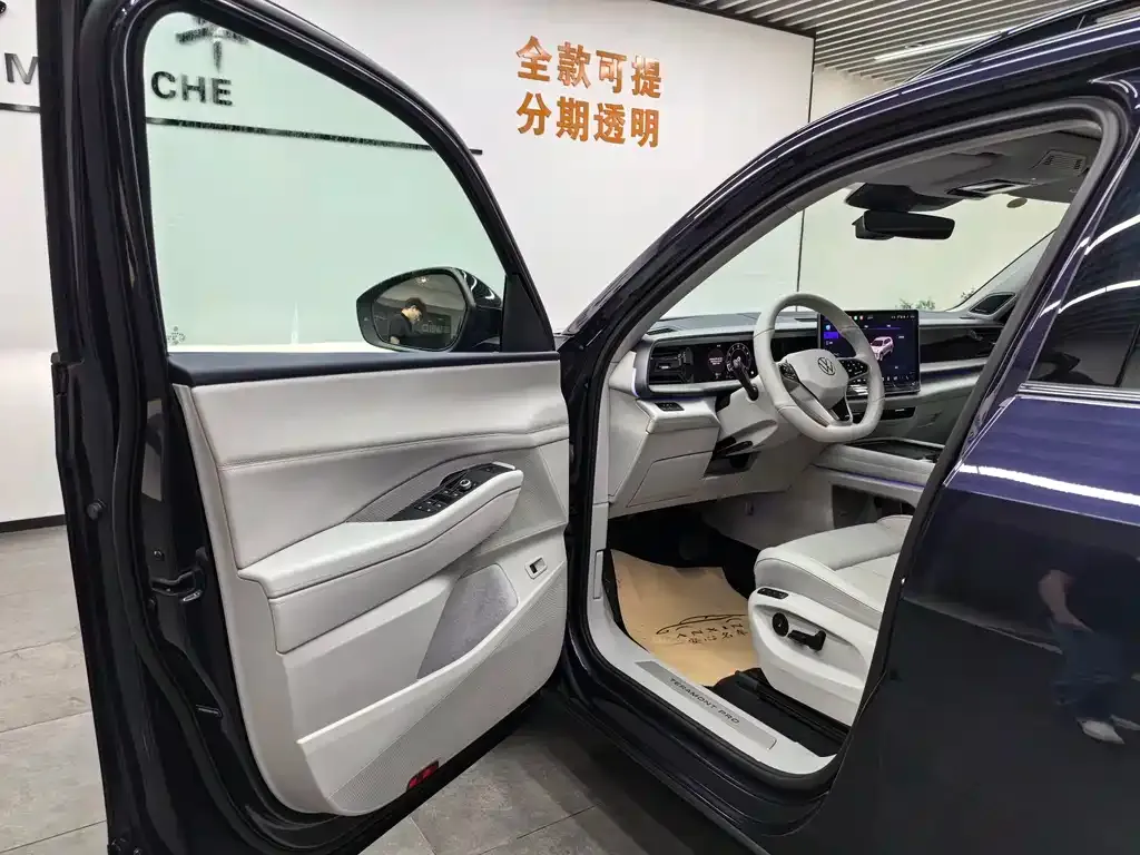 Volkswagen Teramont 2025 из CN, фото 7