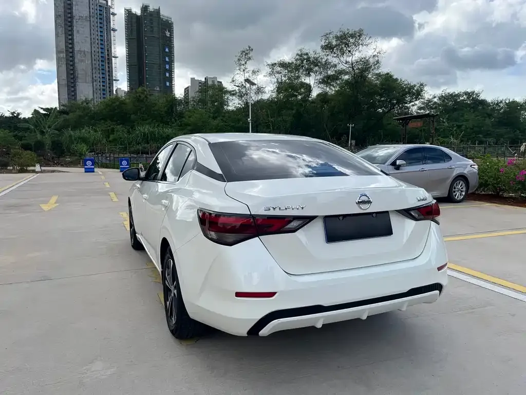 Nissan Sylphy 2023 из CN, фото 4