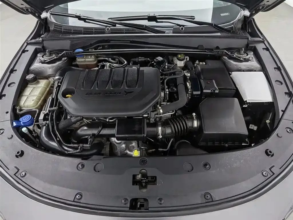 Changan UNI-V 2022 из CN, фото 6