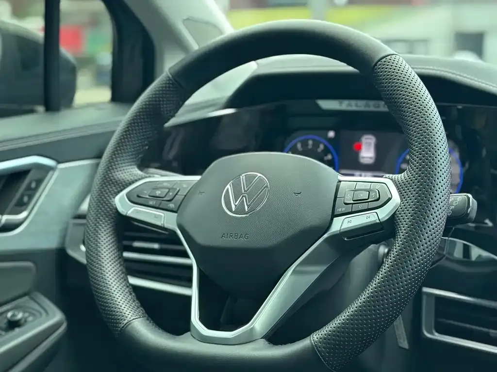 Volkswagen Talagon 2022 из CN, фото 9