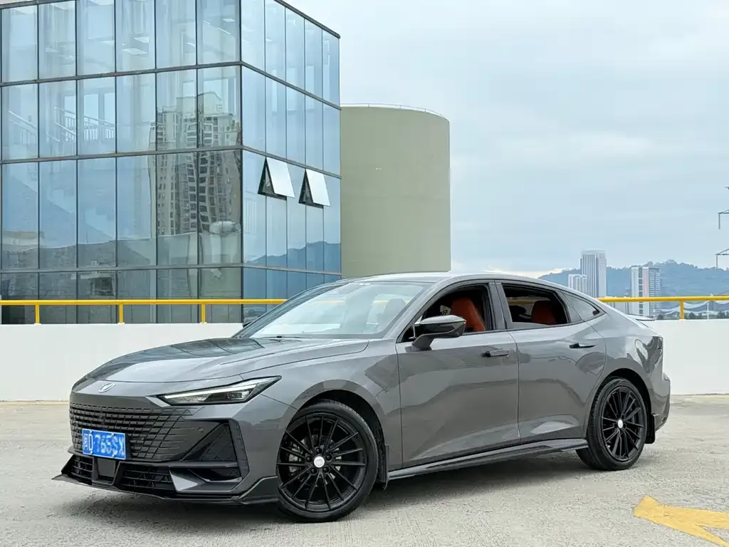 Changan UNI-V 2023 из CN, фото 1