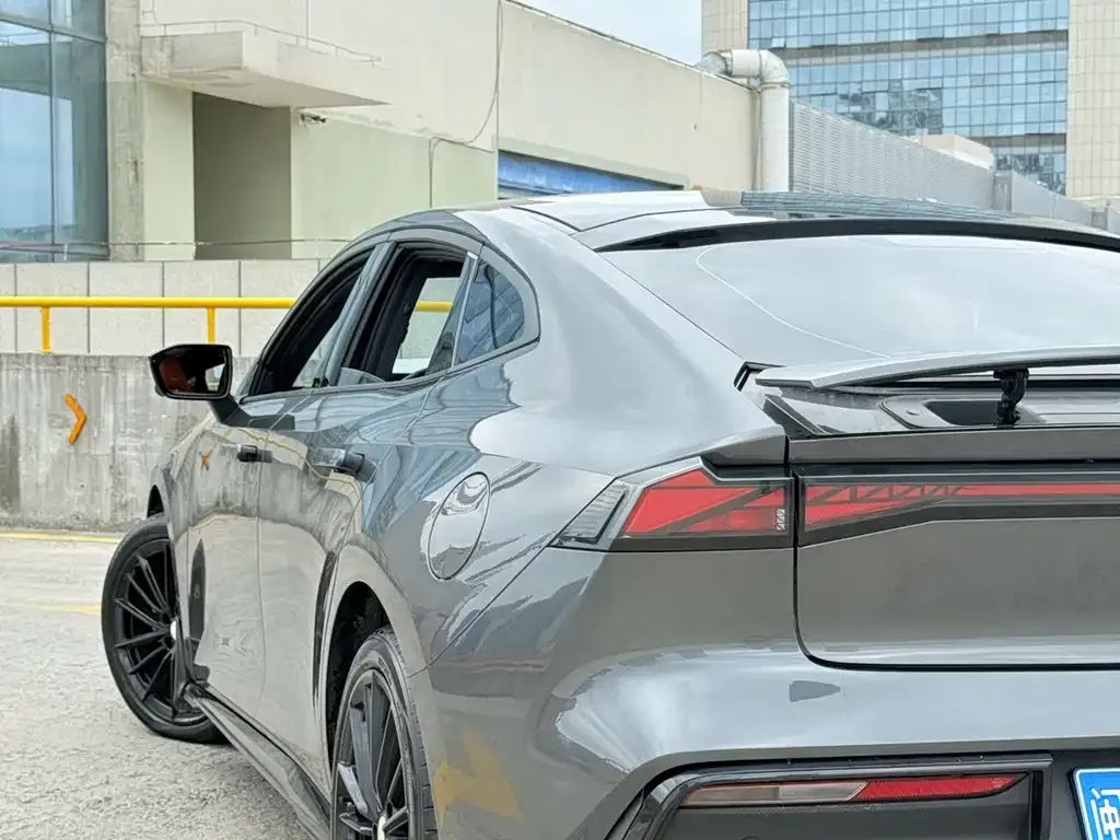 Changan UNI-V 2023 из CN, фото 4