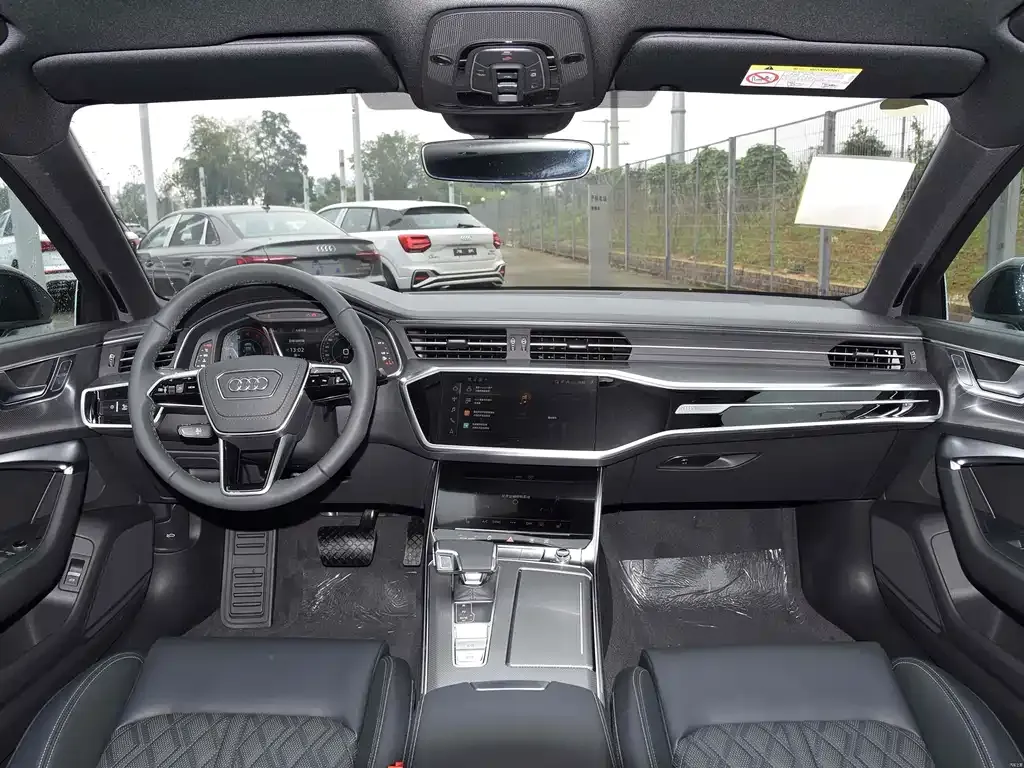 Audi A6L 2025 из CN, фото 2