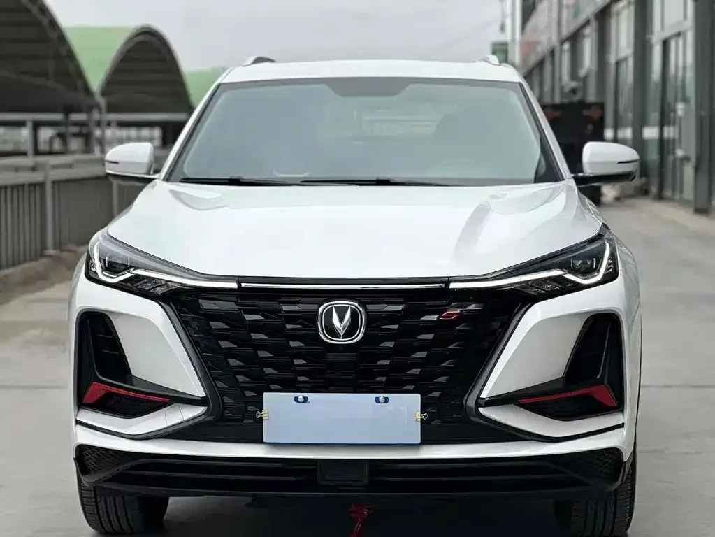 Changan CS75PLUS — фото 2