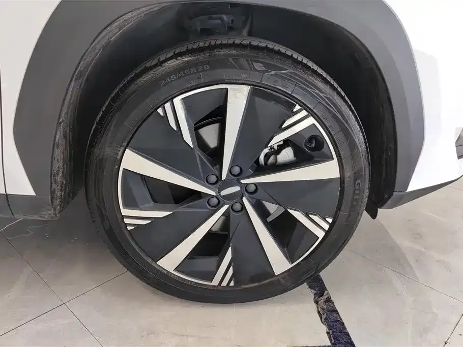 Geely Boyue L 2023 из CN, фото 8