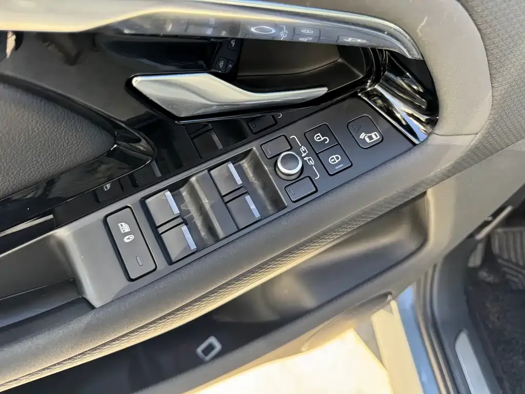 Land Rover Evoque 2021 из CN, фото 6