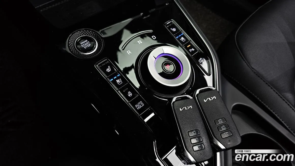 Kia Niro — фото 9