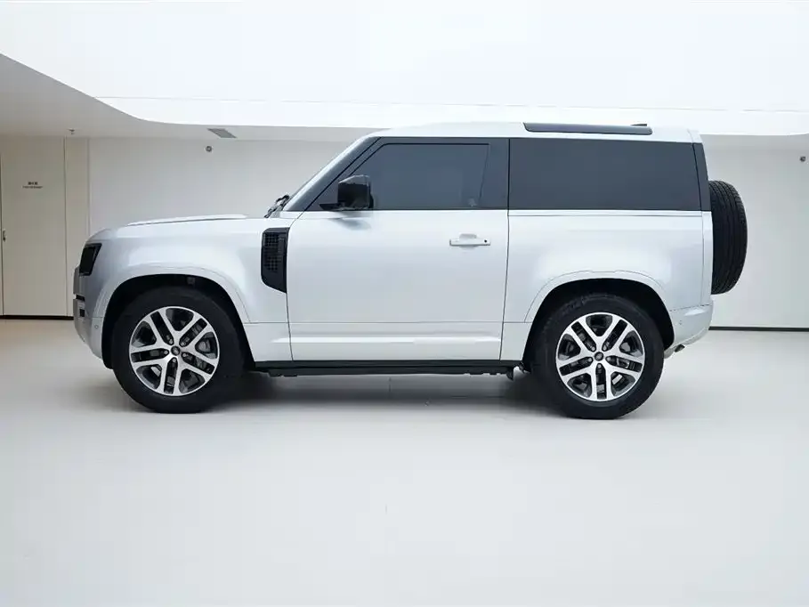 Land Rover Defender 2022 из CN, фото 3
