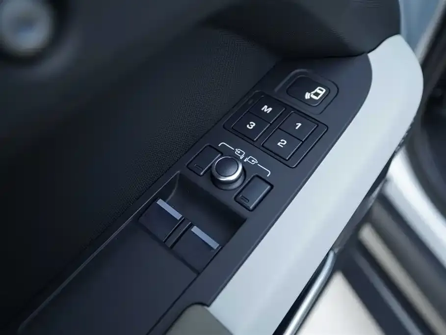 Land Rover Defender 2022 из CN, фото 9