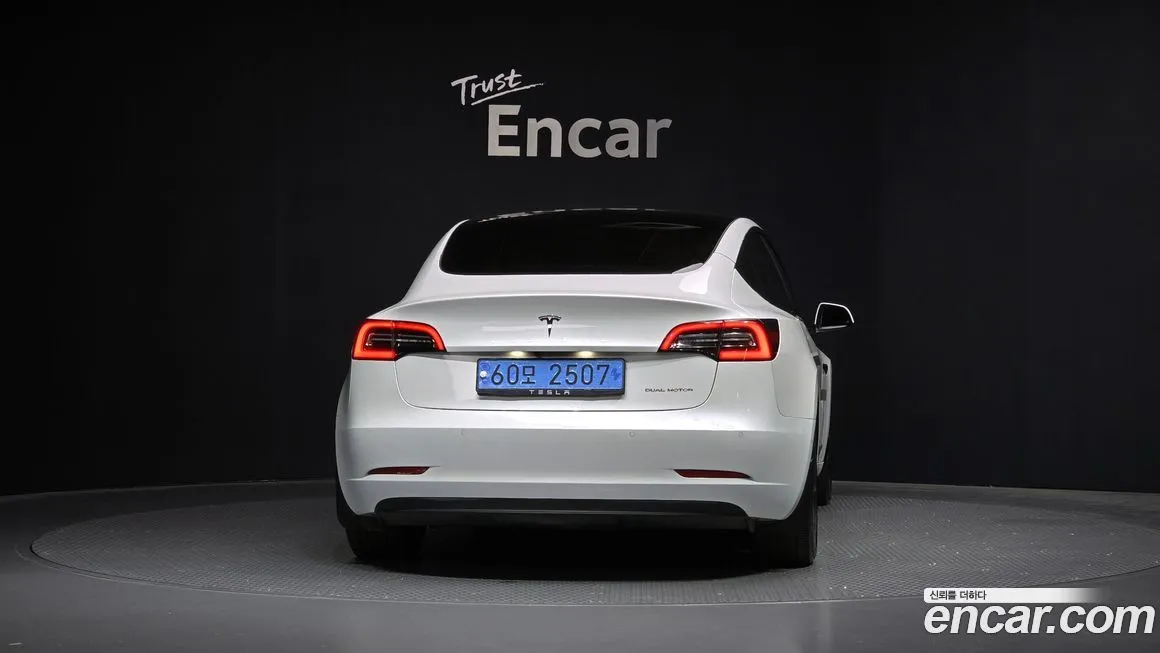 Tesla Model 3 2022 из KR, фото 4