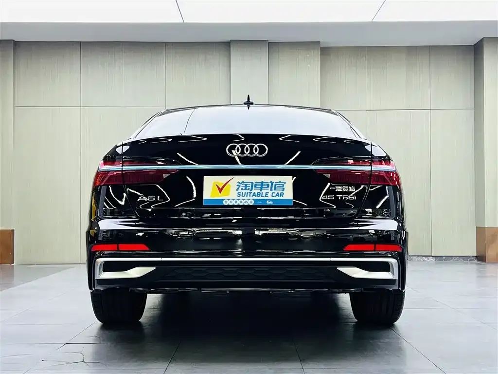 Audi A6L 2025 из CN, фото 5