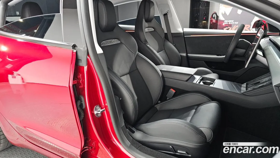 Tesla Model 3 2025 из KR, фото 10